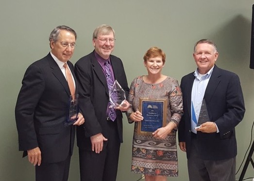 Leadership Evansville Receives ILA Excellence Award